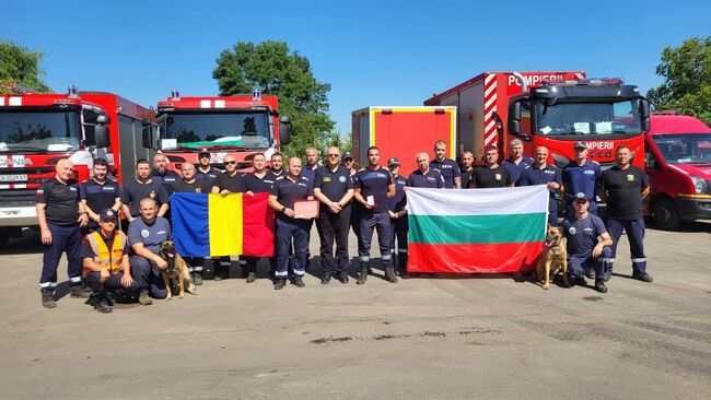 Български пожарникари получиха признание в Румъния