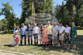 Самоков - детска площадка - първа копка