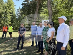 Самоков - детска площадка - първа копка