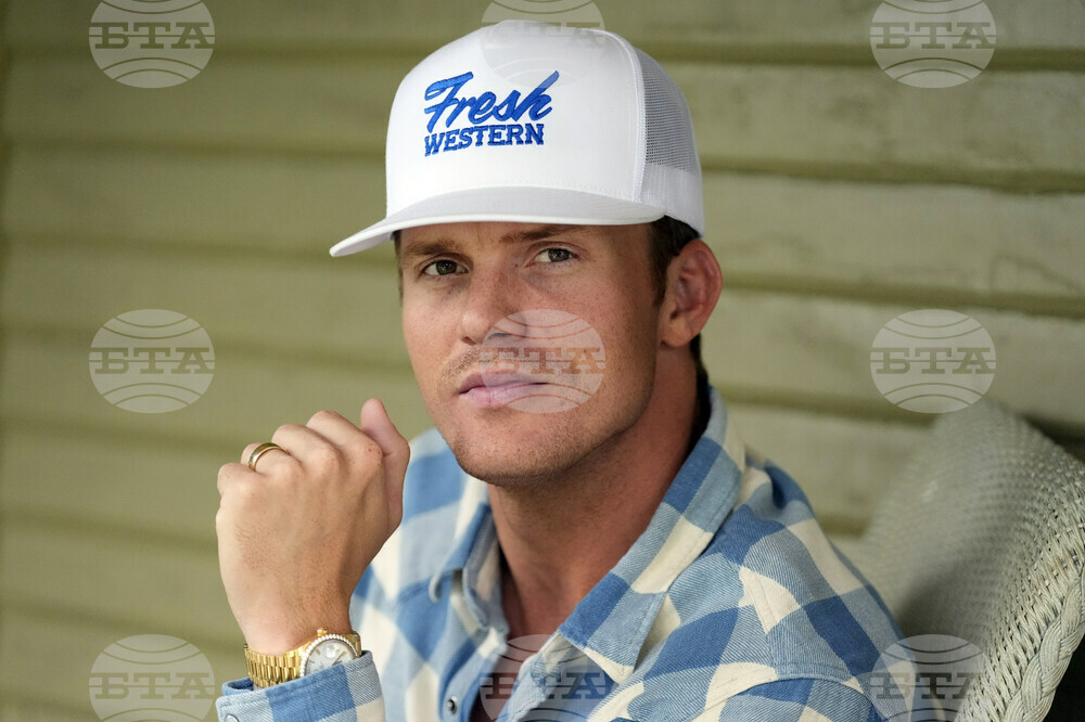 Parker McCollum Portrait Session