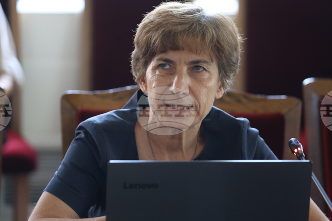 Първата политика и основна цел в дейността на БАН е свързана с развитието на човешкия потенциал, каза проф. Нели Косева 