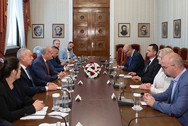 Experts Tell President Radev Accounting Standards Need Updating