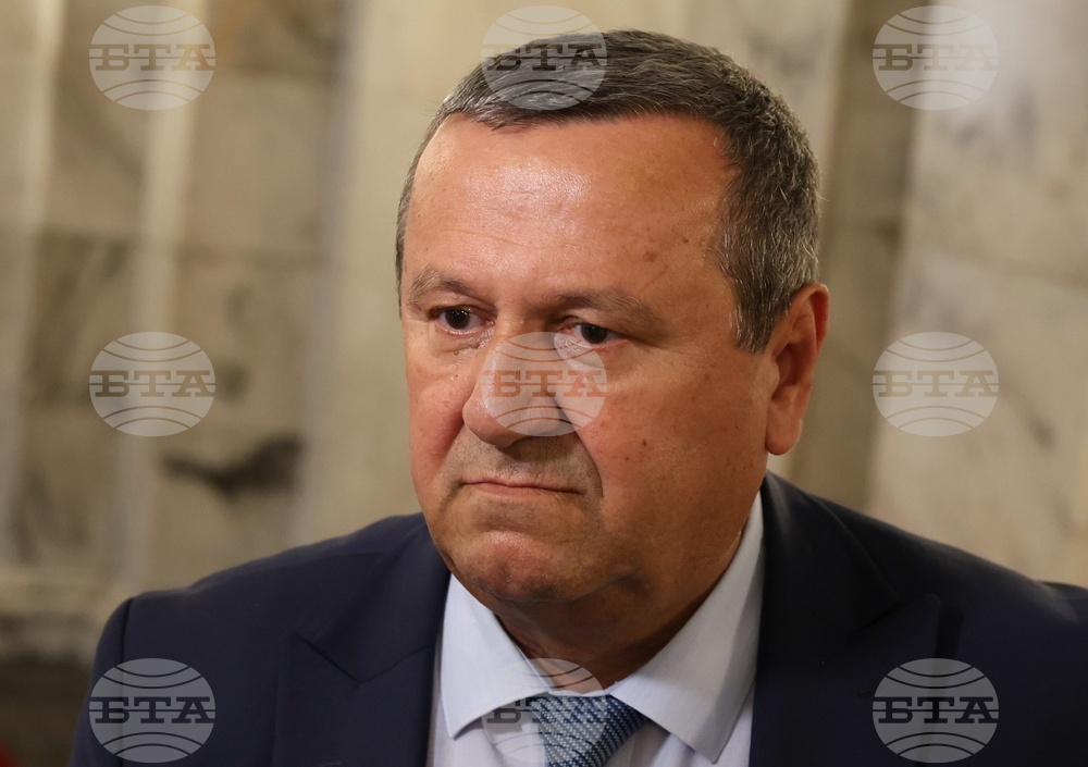 Worthy Act of Worthy Politician, DRF MP Ademov Says on Kiril Petkov’s Resignation