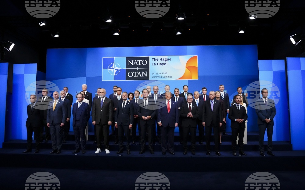 CORRECTION Netherlands NATO Summit