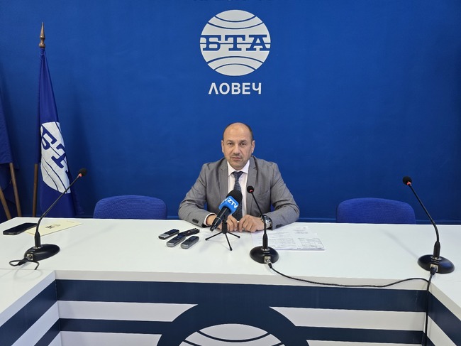Пресконференция на кмета на Ловеч Страцимир Петков