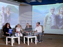 Зала „МаксиМ“ - списание ЛИК - представяне