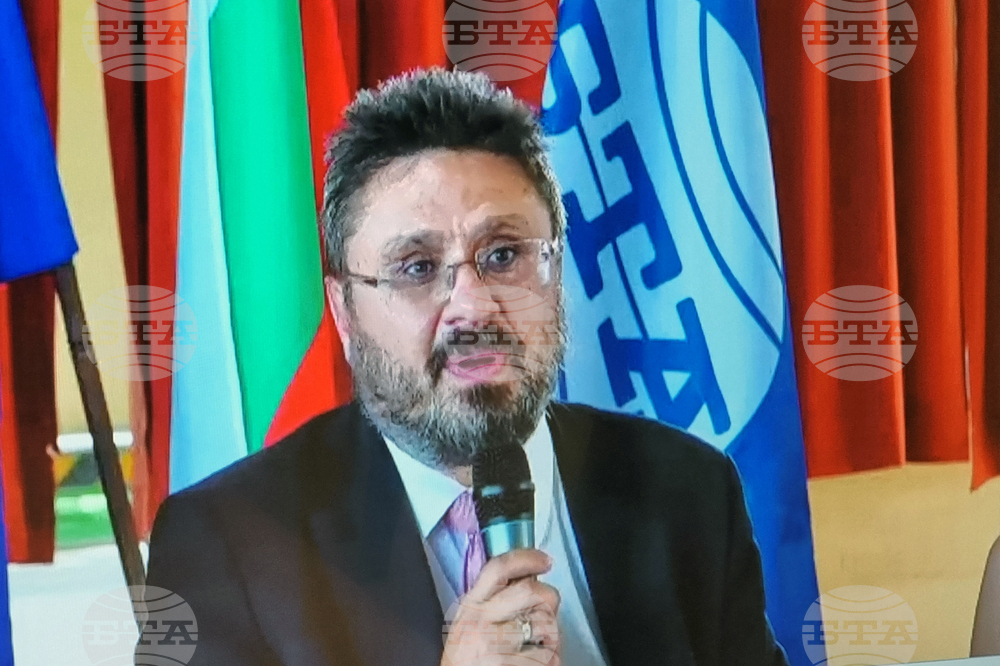 Christo Javacheff - Christo Is Forever A Bulgarian from Gabrovo, Says BTA Director General