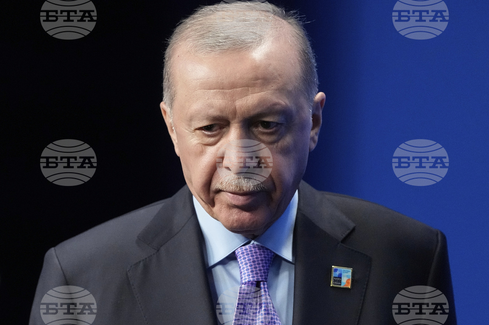 Създател на съдържание от Турция е задържан за отправяне на смъртни заплахи срещу Ердоган в социалните мрежи