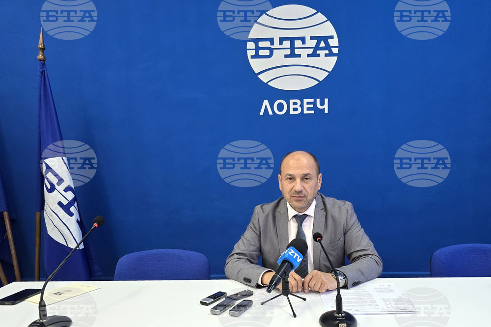 Кметът на Ловеч отново предлага увеличение на местните данъци и такси