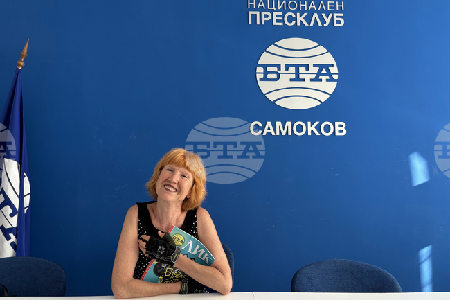 Кристо се е чувствал гражданин на света и неслучайно неговите проекти са в големите мегаполиси, смята самоковската художничка Мария Ицова