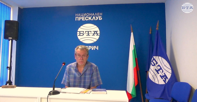 Кристо и Жан-Клод дават ново лице на съвременното изкуство, каза директорът на Художествената галерия в Добрич Недко Недков