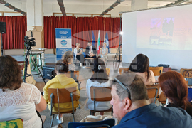 Габрово - Център „Кристо и Жан-Клод“ - списание ЛИК - представяне