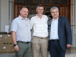 Албания - Село Големо Острени - дарения