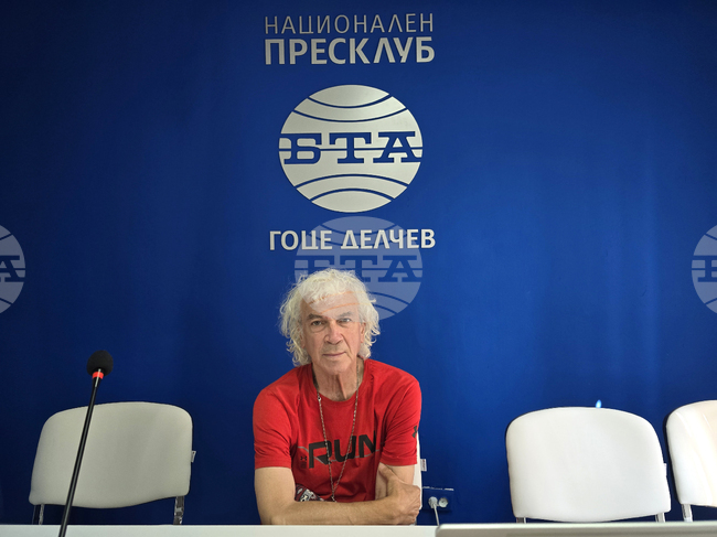 Кристо е гений, който промени визията за изкуството, каза художникът Николай Маринов в Гоце Делчев