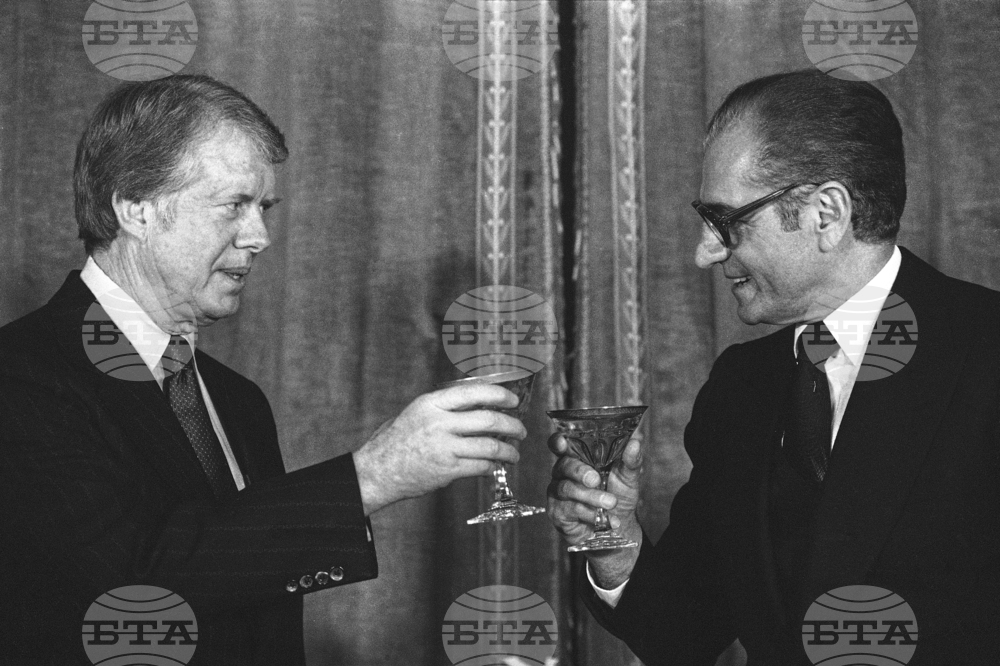 United States Iran Uneasy History