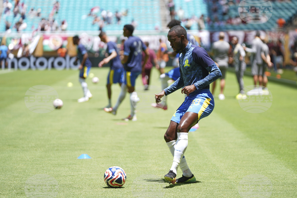 CWC Mamelodi Sundowns Fluminense Soccer