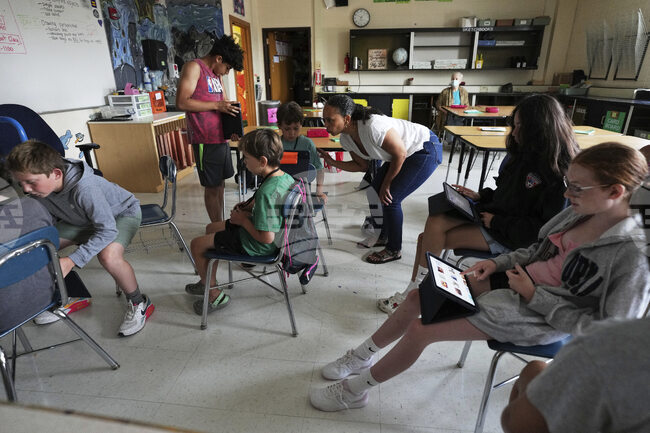 Изкуственият интелект може да попречи на умението за учене, предупреди Организацията за икономическо сътрудничество и развитие