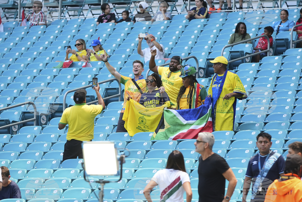 CWC Mamelodi Sundowns Fluminense Soccer