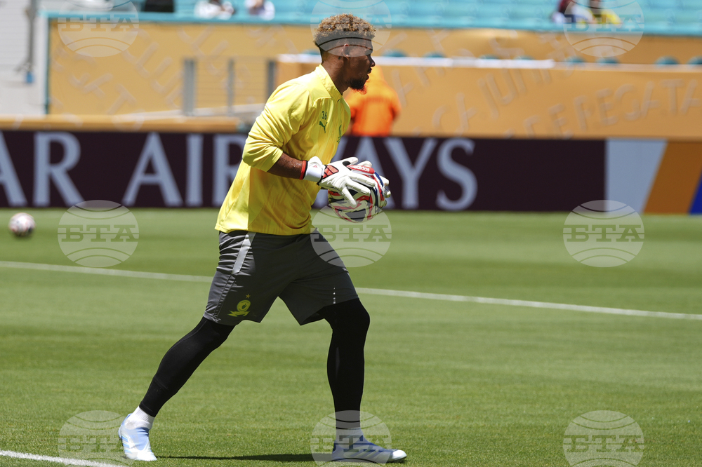 CWC Mamelodi Sundowns Fluminense Soccer