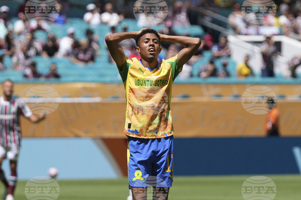CWC Mamelodi Sundowns Fluminense Soccer