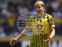 CWC Borussia Dortmund Ulsan Soccer