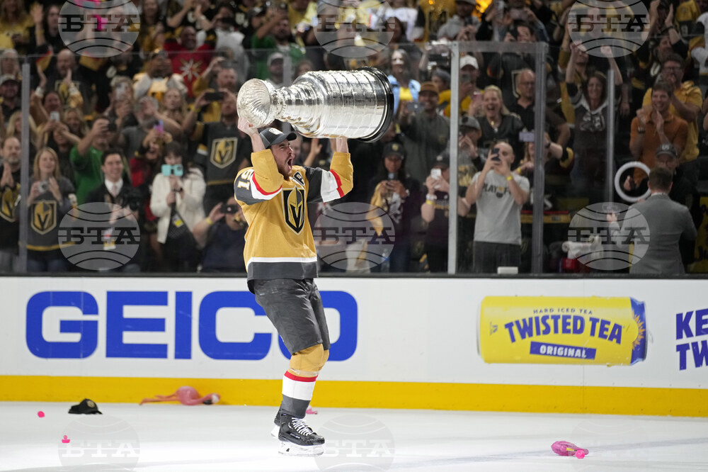 Golden Knights Smith Hockey