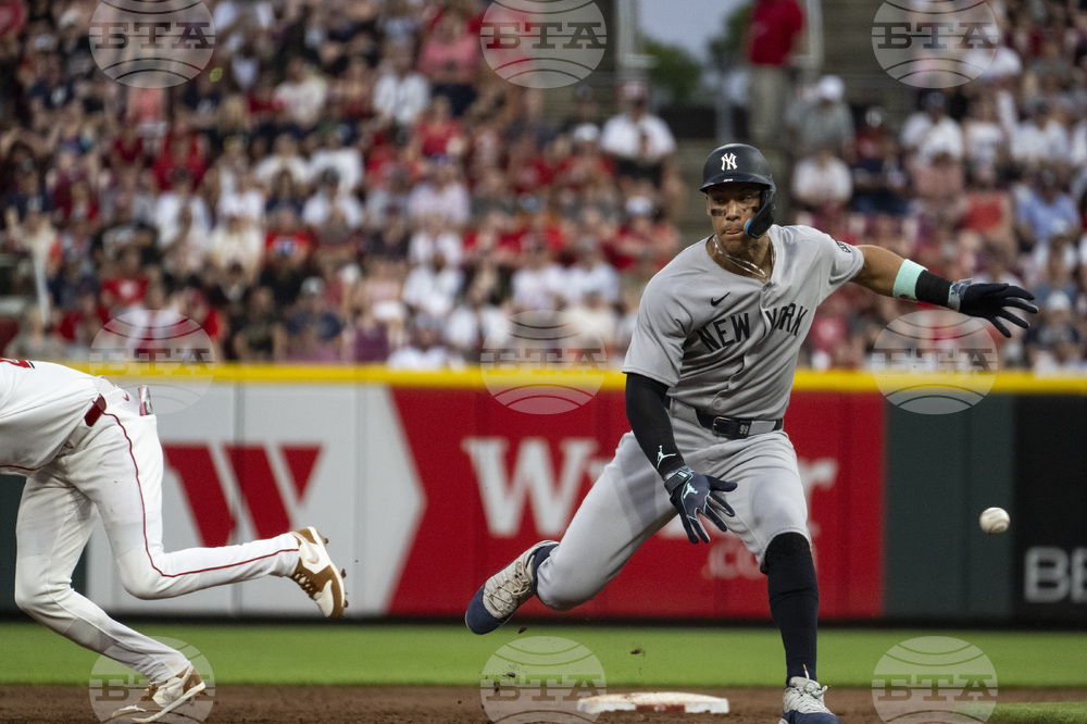 Yankees Reds Baseball