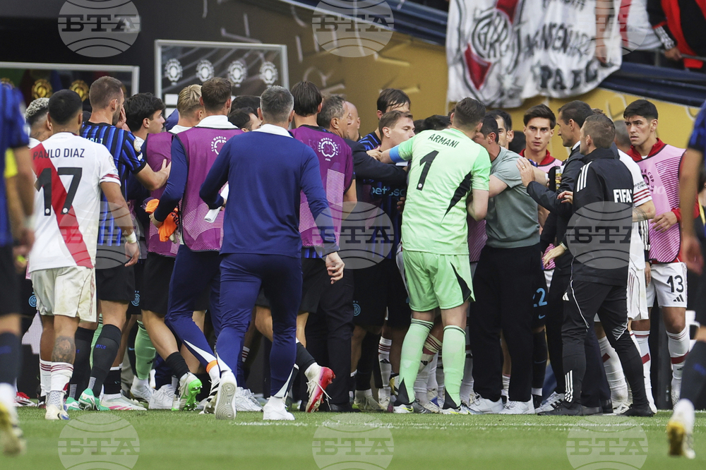 CWC Inter Milan River Plate Soccer