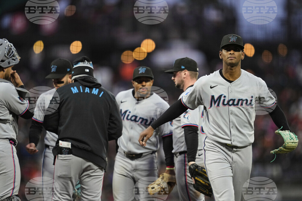 Marlins Giants Baseball