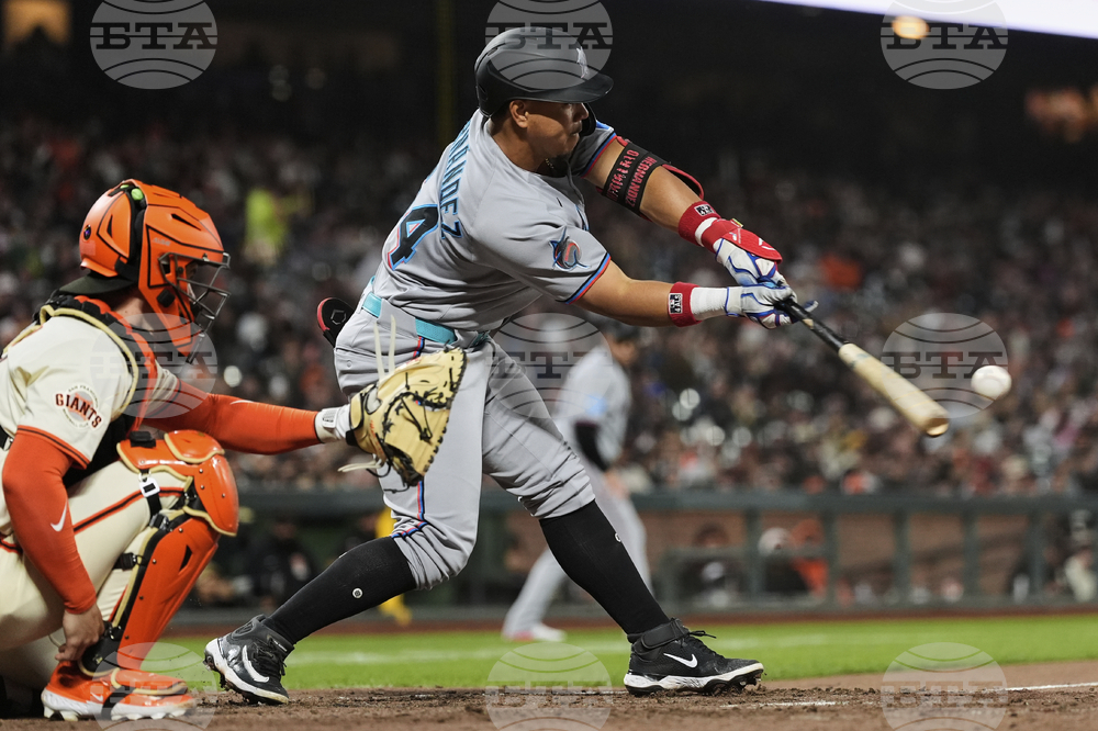 Marlins Giants Baseball