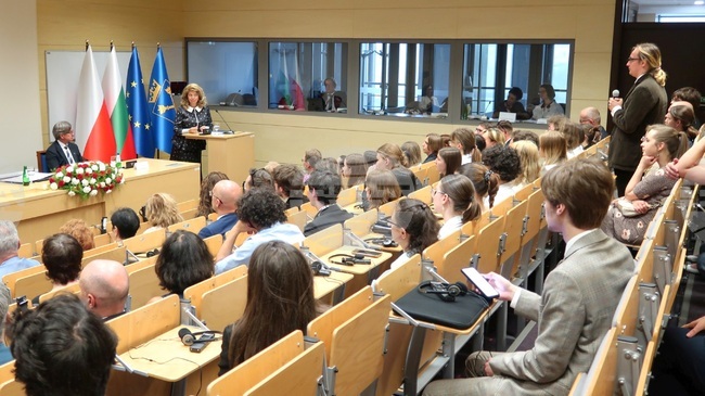 VP Iotova: Saints Cyril and Methodius Are Central to Bulgaria-Poland Shared History