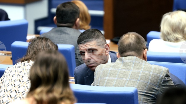 CC-DB Coalition Will Not Split to Please Borissov and Peevski, CC-DB MP Ivaylo Mirchev Says