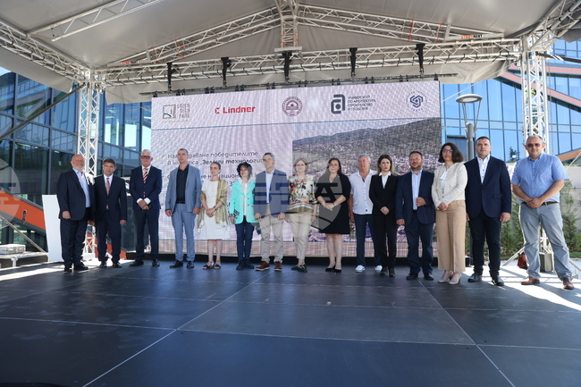 "Линднер" инвестира нови 100 млн. лв. в "Лозен Тех Парк" и прилежащата жилищна зона