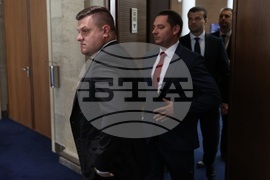 Парламент - „Възраждане“ - изявление