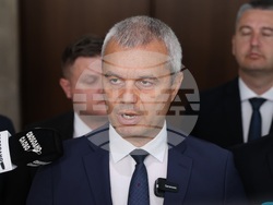 Парламент - „Възраждане“ - изявление