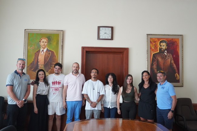 Благотворителен маратон на УАСГ събра средства за двама бъдещи студенти в неравностойно положение