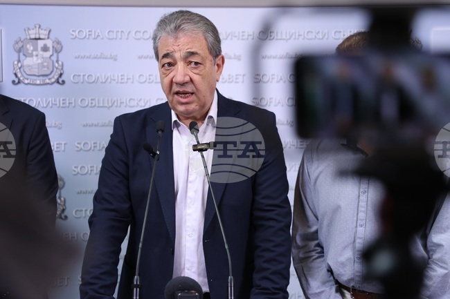 Кметът Васил Терзиев спешно да организира процедура за концесиониране на "Топлофикация София", каза Вили Лилков в Столичния общински съвет