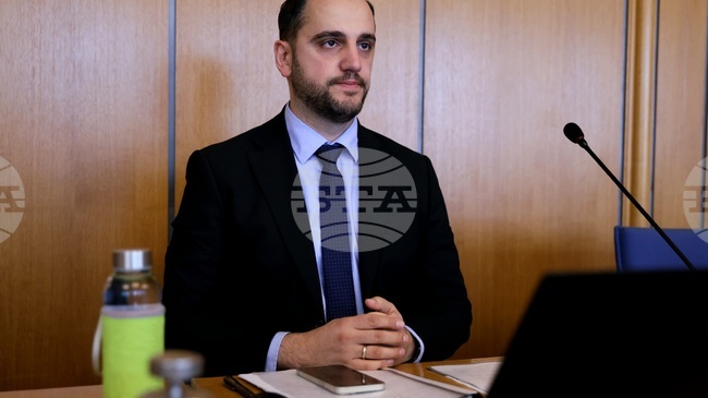 Парламентът да приеме изключително важни за София предложения в бюджета, направени от "Продължаваме Промяната", настоя председателят на СОС