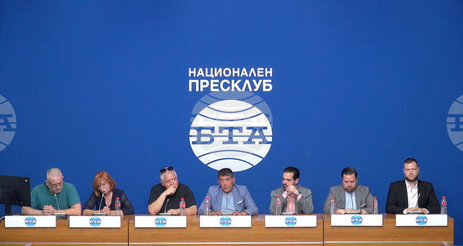 Българинът трябва да бъде питан, каза Страхил Ангелов от Граждански комитет за запазване на лева