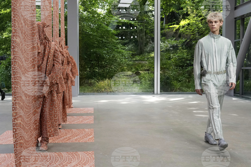 Paris Fashion S/S 26 Issey Miyake