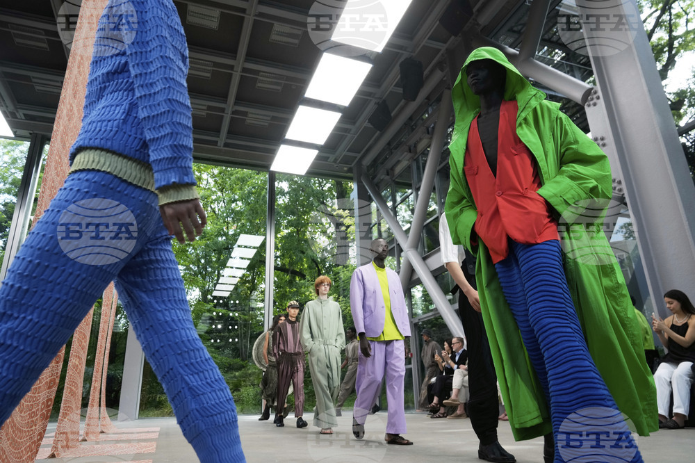 Paris Fashion S/S 26 Issey Miyake