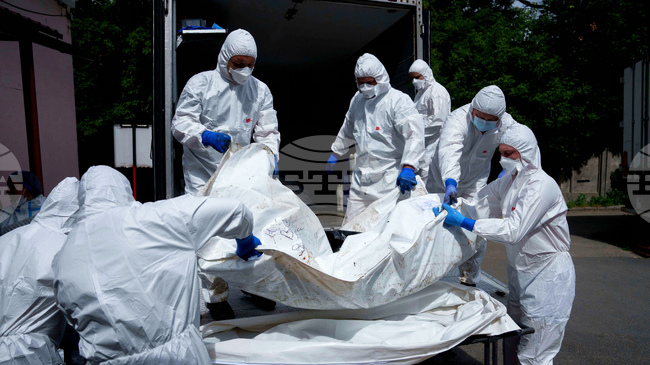 Украйна заяви, че е получила от Русия телата на хиляда свои войници