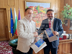 Велико Търново - БТА - Община - договор за сътрудничество - подписване