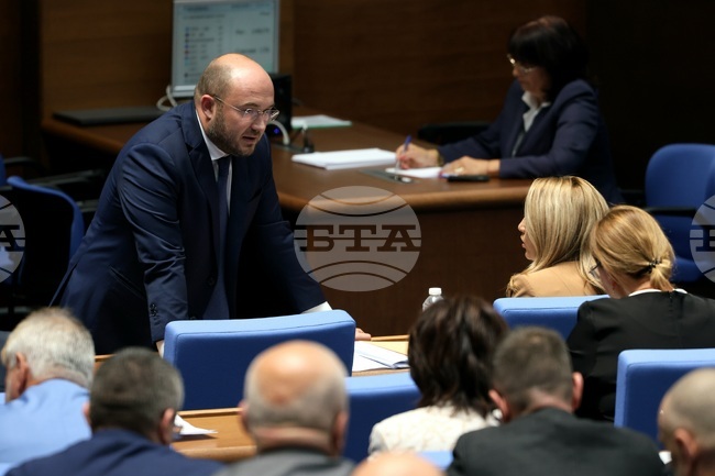 Парламентът прие на първо четене 11 от общо 18 законопроекта за промени в Наказателния кодекс