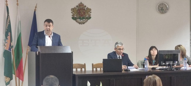 Общинският съвет в Силистра даде съгласие 440 000 лева от средствата за капиталови разходи да бъдат използвани за ремонт на уличната мрежа