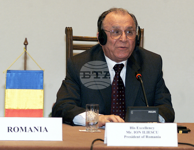 Бившият румънски президент Йон Илиеску почина на 95-годишна възраст 