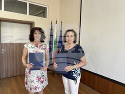  Висшето училище по телекомуникации и пощи ще си сътрудничи с 96-о Средно училище "Лев Николаевич Толстой". Снимка: ВУТП