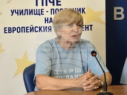 Национален пресклуб на БТА Видин - езикова гимназия - Училище-посланик на Европейския парламент