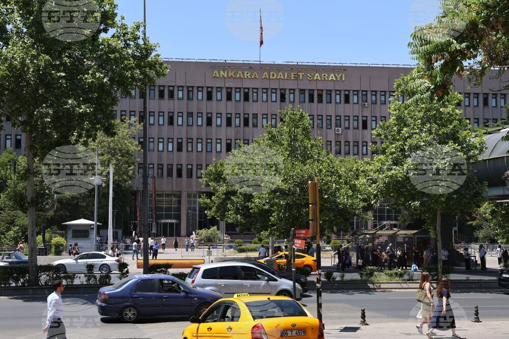 Съд в Турция отложи за февруари дело, свързано с изборни измами по време на конгрес на опозиционната Народнорепубликанска партия