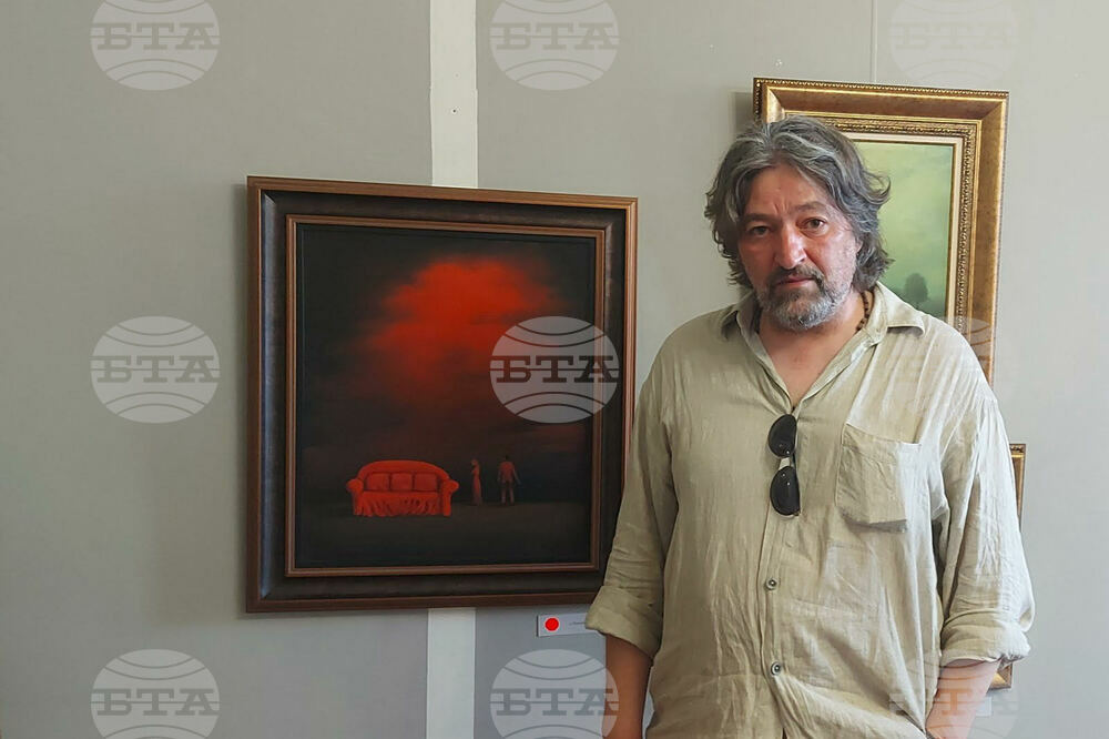Художникът Илия Йончев откри изложба тази вечер в Пловдив